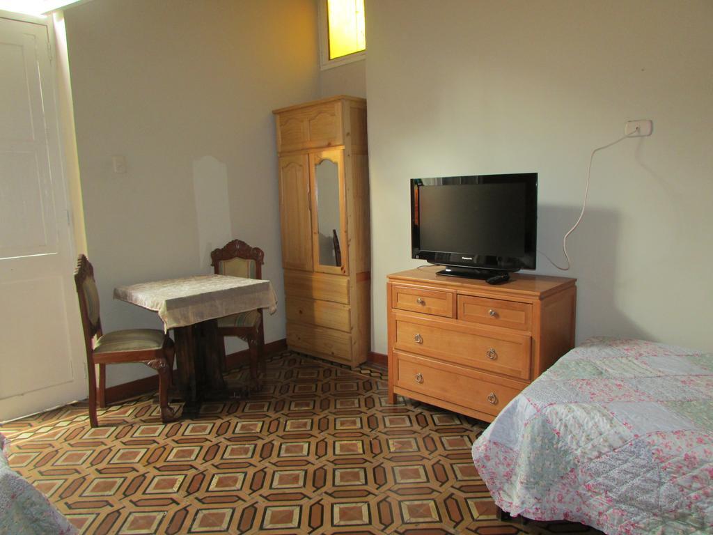 Residencial Miraflores B&B Lima Quarto foto